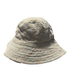 Urban outfitters hat yin and Yang